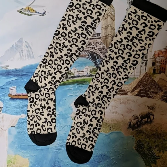 Compression Socks Leopard print large/extra large - Picture 2 of 6